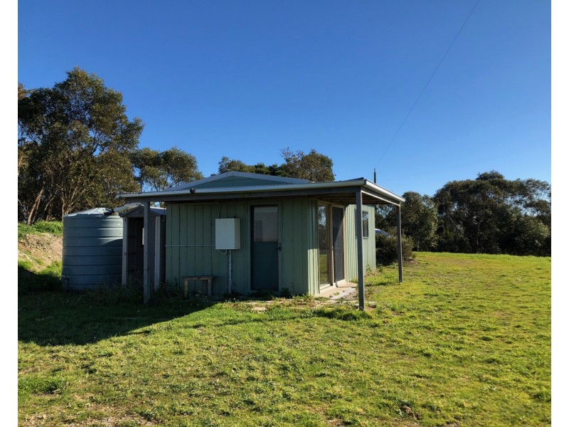 60 Wallis Ridge Rd, Fish Creek VIC 3959