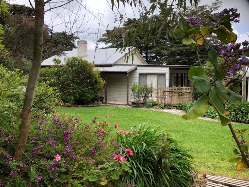 195 Stewarts Rd, Fish Creek VIC 3959