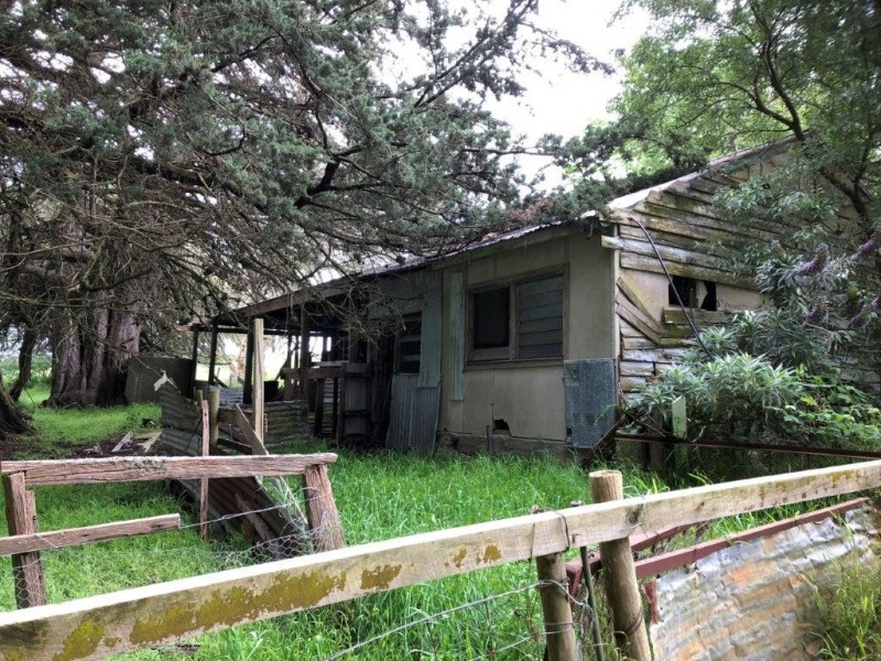195 Stewarts Rd, Fish Creek VIC 3959