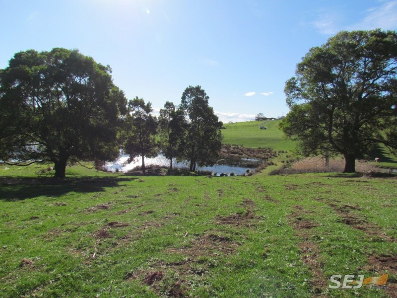 1 Corner Rhodes Road and Silbys Road, Darnum VIC 3822