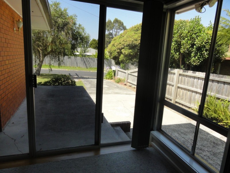 3 Charles St, Foster VIC 3960