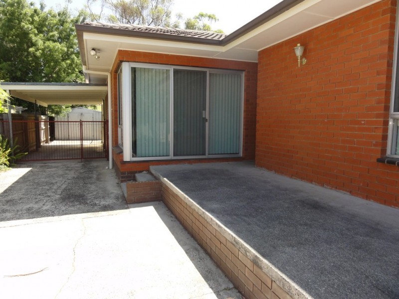 3 Charles St, Foster VIC 3960