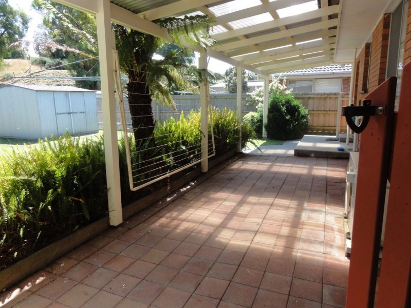 3 Charles St, Foster VIC 3960