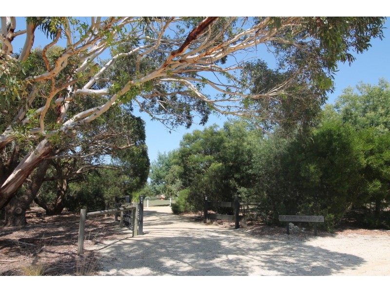 265 Shellcott Rd, Yanakie VIC 3960