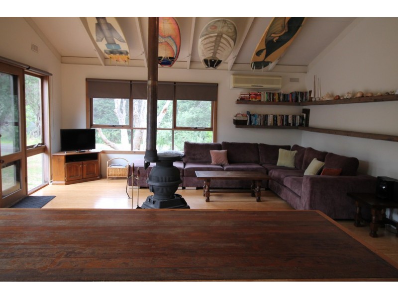 77 Beach Pde, Sandy Point VIC 3959