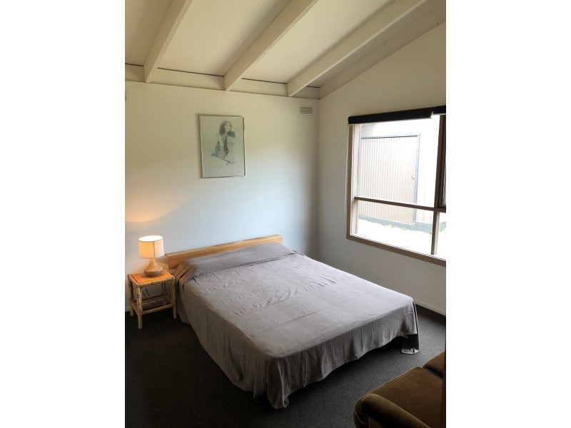 77 Beach Pde, Sandy Point VIC 3959