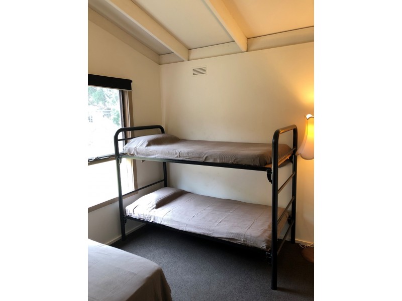 77 Beach Pde, Sandy Point VIC 3959