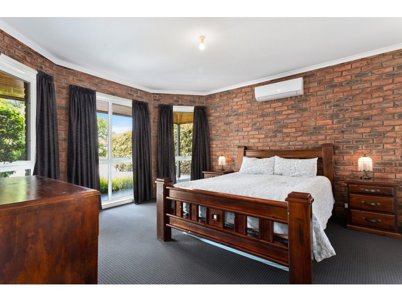 2 Ferndale Court, Lang Lang VIC 3984
