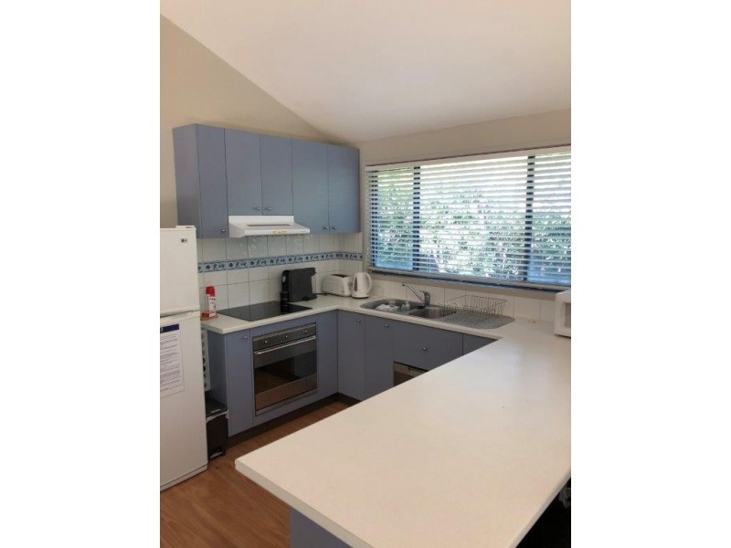 58 Banksia Ave, Sandy Point VIC 3959