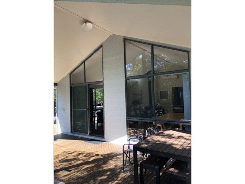 58 Banksia Ave, Sandy Point VIC 3959