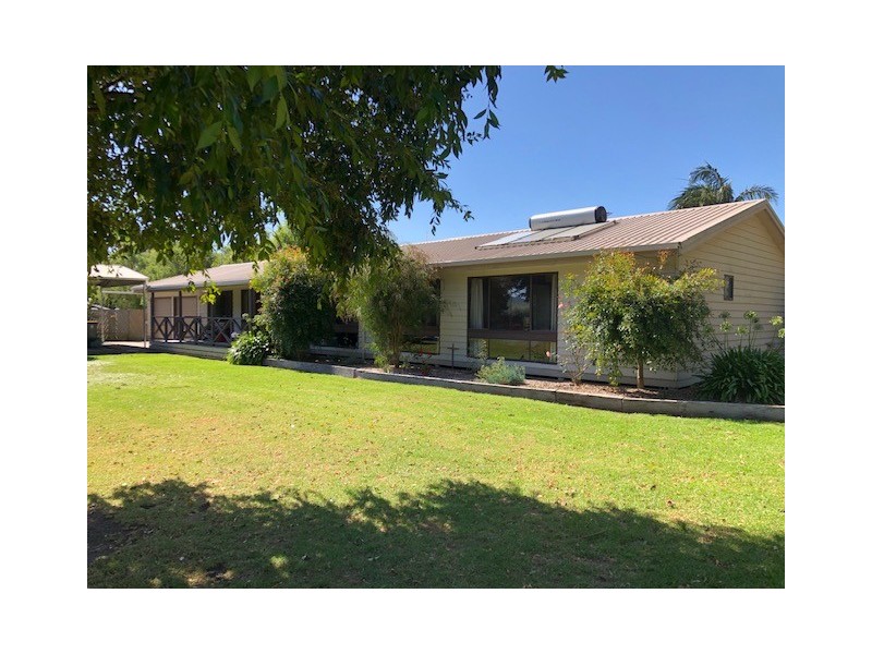 75 Elphicks Rd, Foster VIC 3960