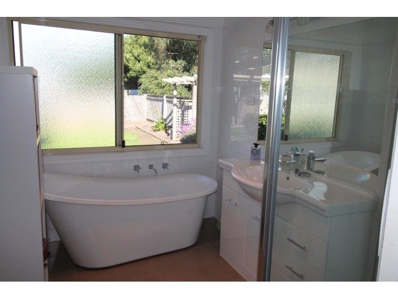 75 Elphicks Rd, Foster VIC 3960