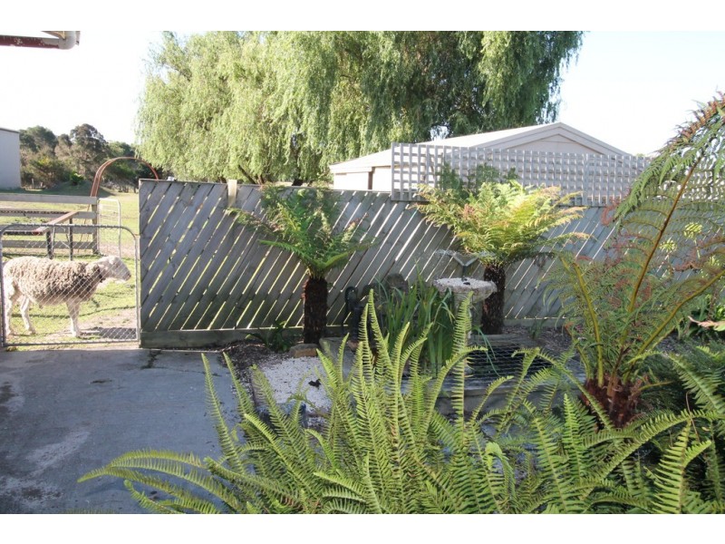 75 Elphicks Rd, Foster VIC 3960