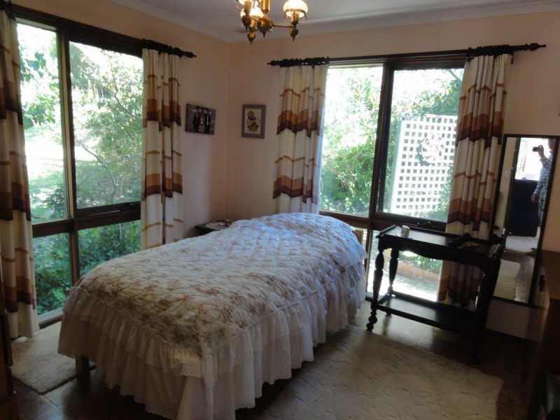 26 Beach Pde, Sandy Point VIC 3959