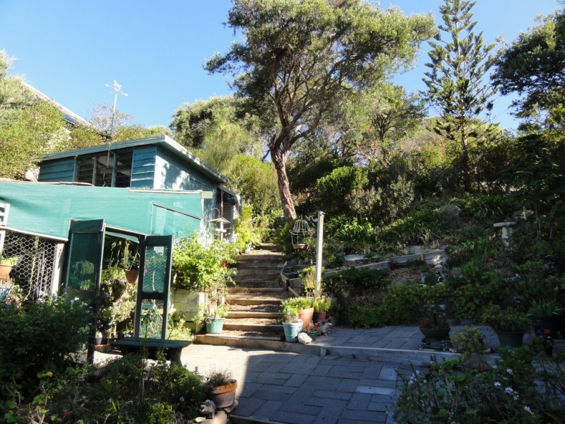 26 Beach Pde, Sandy Point VIC 3959