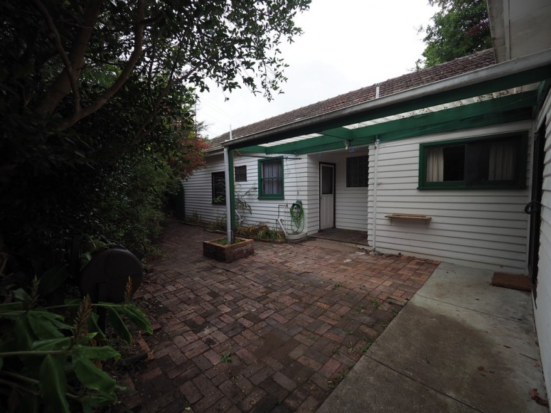 Foster VIC 3960