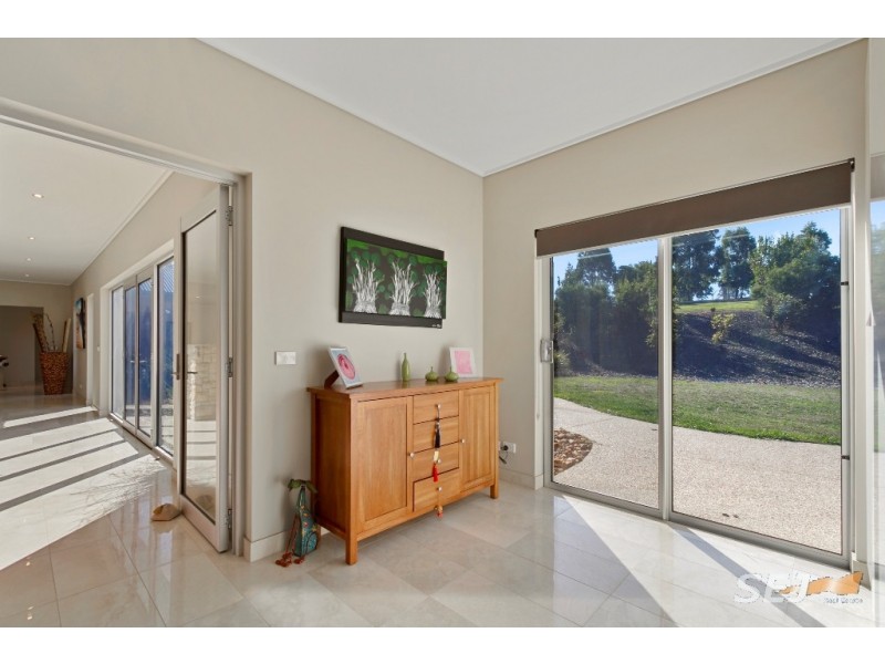 18 Hazelwood Ridge, Hazelwood North VIC 3840