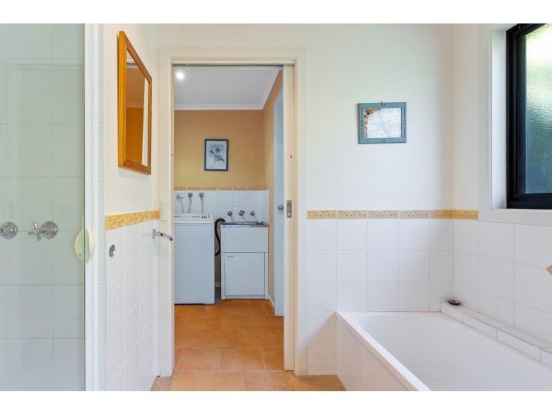 31 Ennisvale Ave, Sandy Point VIC 3959