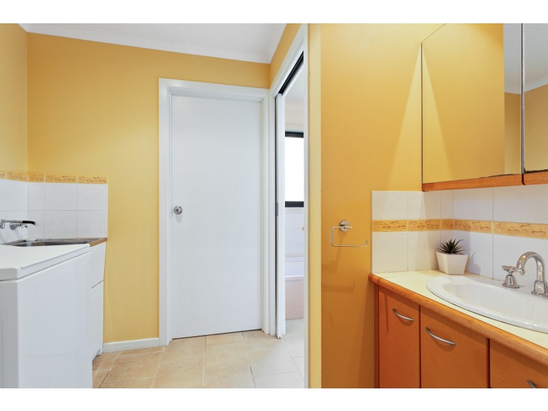 31 Ennisvale Ave, Sandy Point VIC 3959