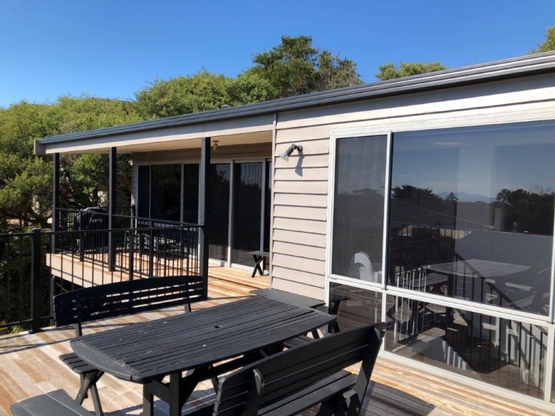 12 Ennisvale Ave, Sandy Point VIC 3959