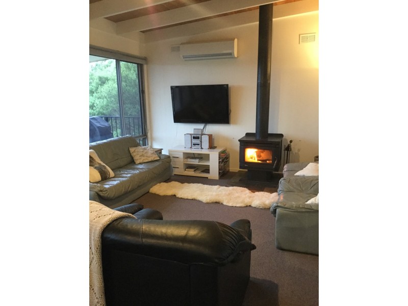 12 Ennisvale Ave, Sandy Point VIC 3959