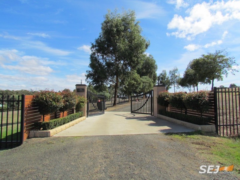 18 Hazelwood Ridge, Hazelwood North VIC 3840