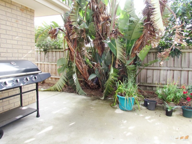 5 WHITE GUM COURT, Drouin VIC 3818