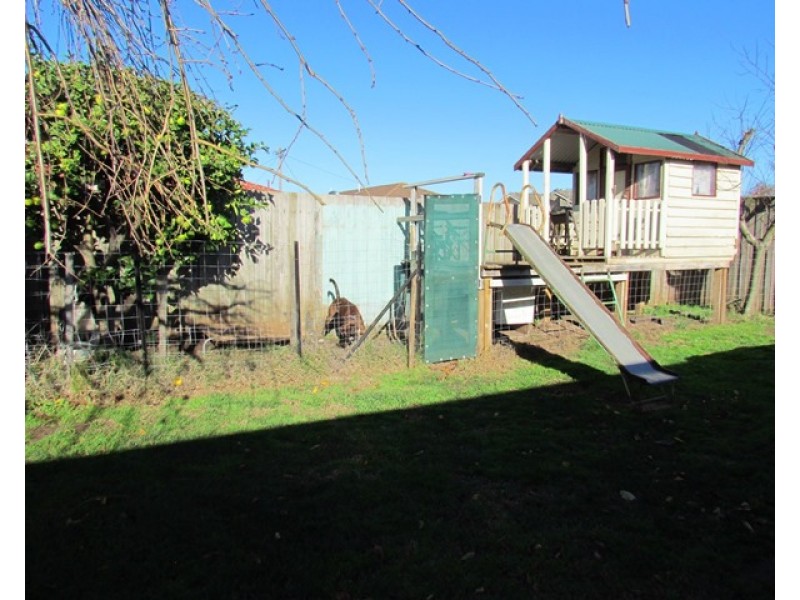 20 Outlook Drive, Drouin VIC 3818