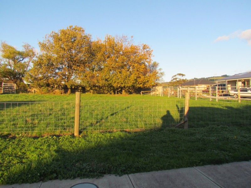 41 Woodlawn Boulevard, Yarragon VIC 3823