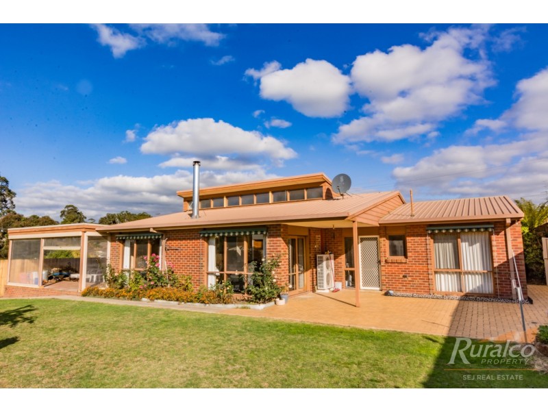 5 Ridgway Street, Leongatha VIC 3953