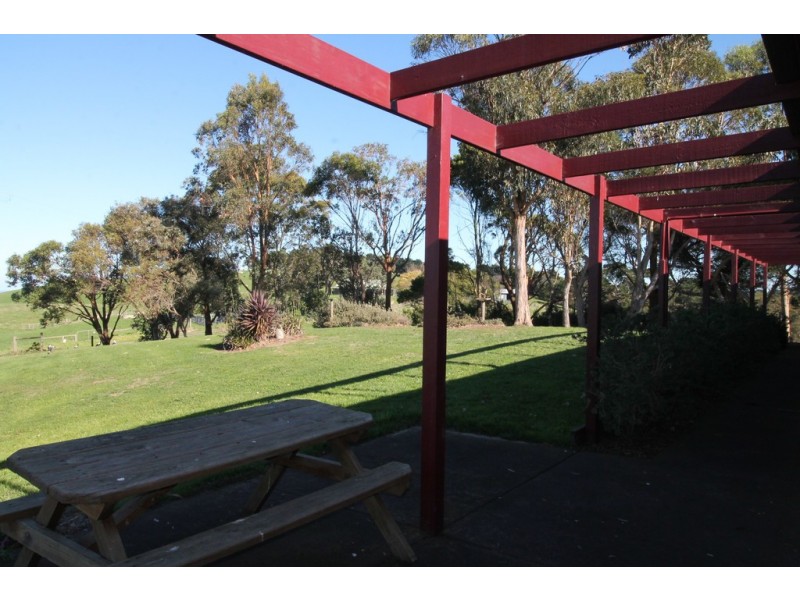 50 Agnes Falls Rd, Toora VIC 3962