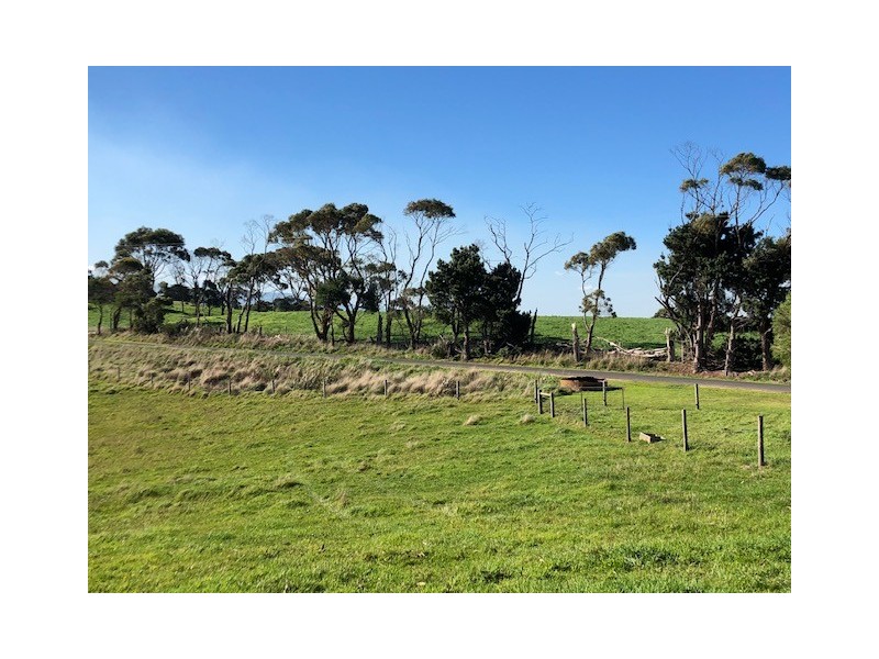 50 Agnes Falls Rd, Toora VIC 3962