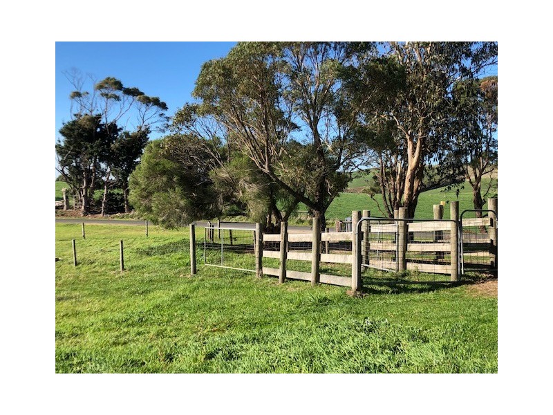 50 Agnes Falls Rd, Toora VIC 3962