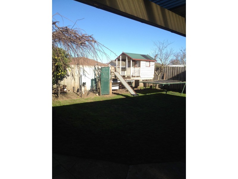 20 Outlook Drive, Drouin VIC 3818