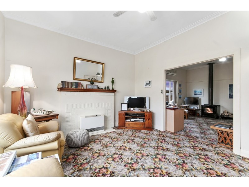 4 Victoria St, Port Albert VIC 3971