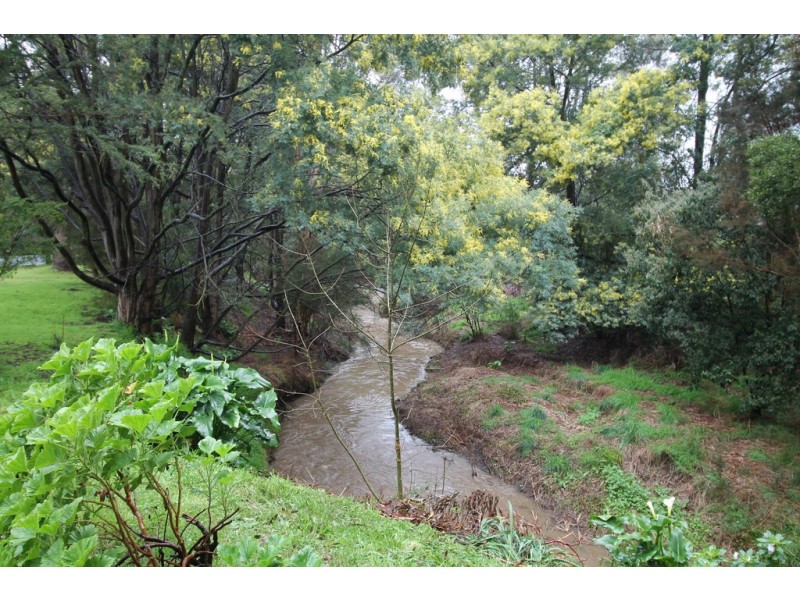 42 Station Rd, Foster VIC 3960