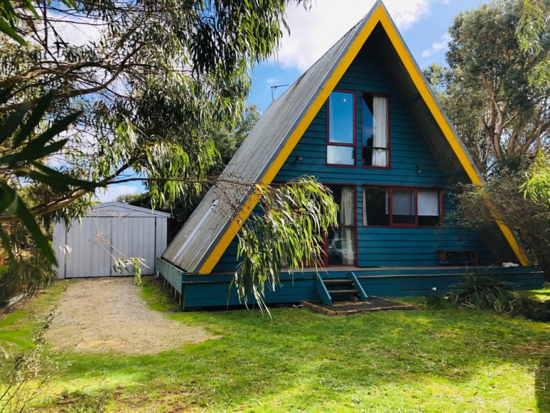 81 Acacia Rd, Walkerville VIC 3956