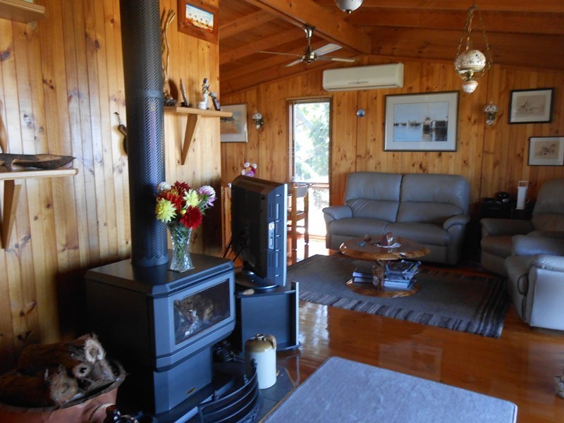 150 Hedley Range Road, Welshpool VIC 3966