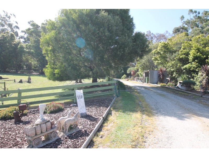 30 Williams Dr, Foster VIC 3960