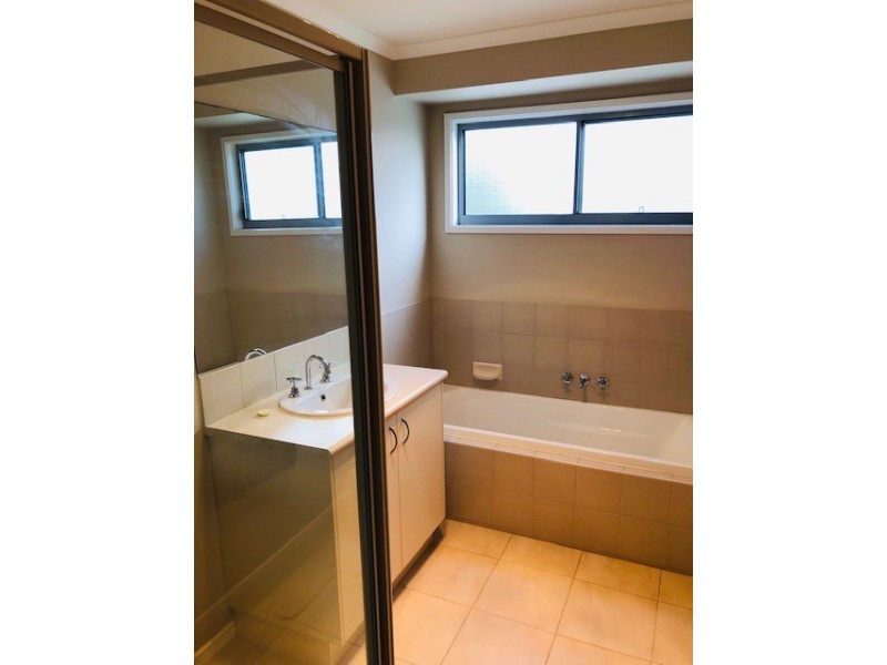 70 The Boulevarde, Sandy Point VIC 3959