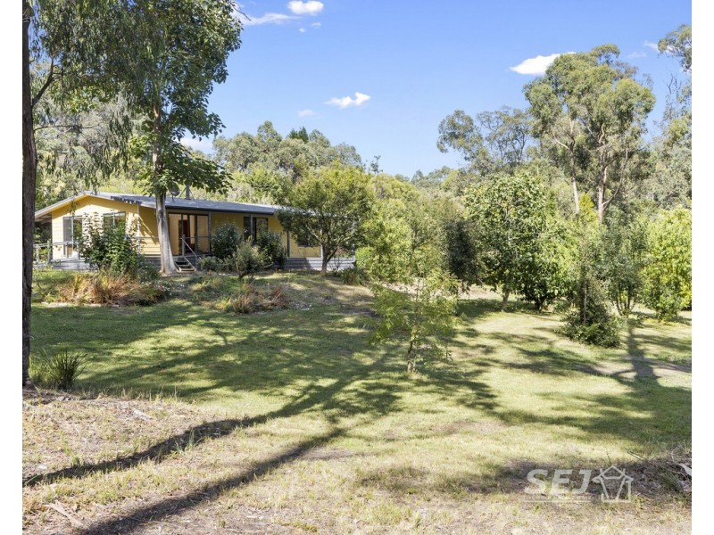 3 Golf Links Drive, Mirboo North VIC 3871