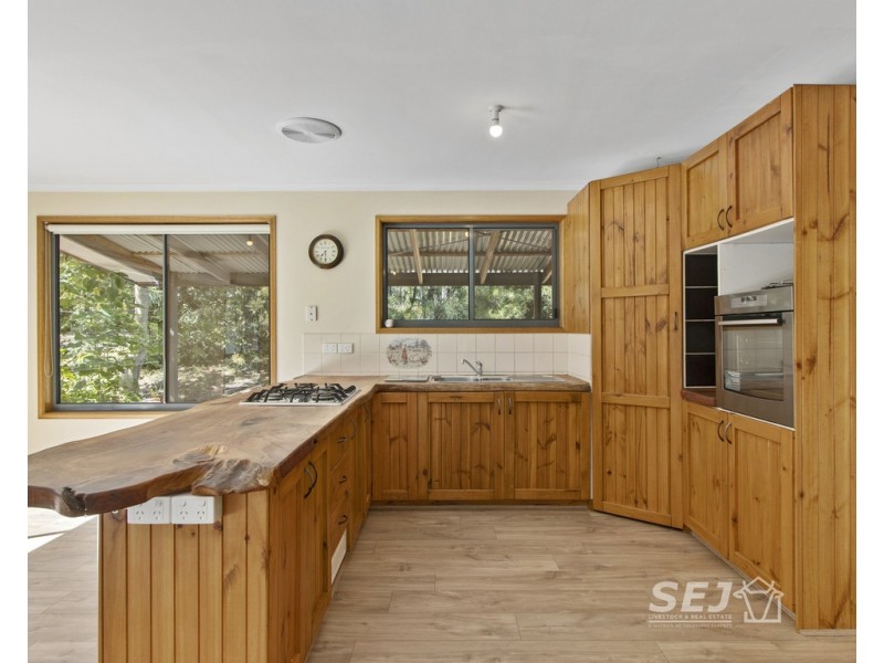 3 Golf Links Drive, Mirboo North VIC 3871