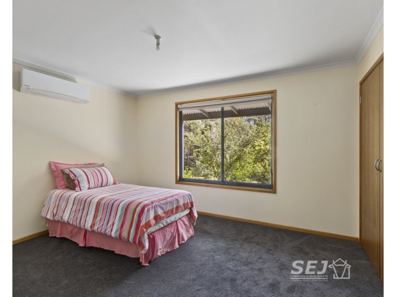 3 Golf Links Drive, Mirboo North VIC 3871