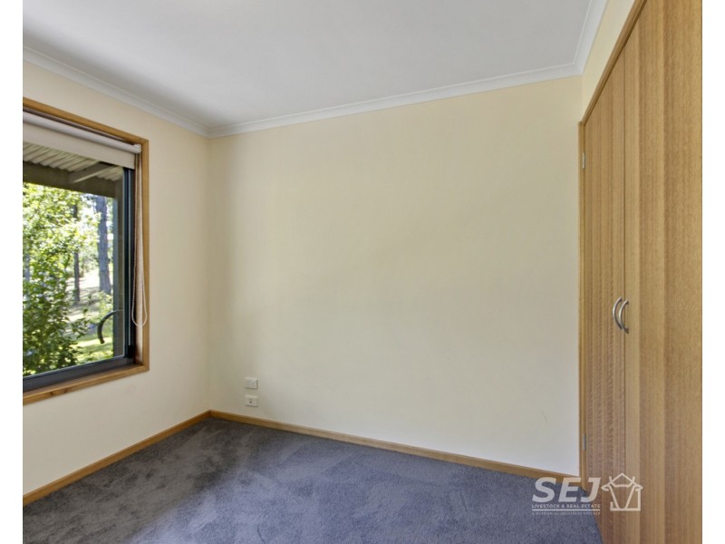 3 Golf Links Drive, Mirboo North VIC 3871