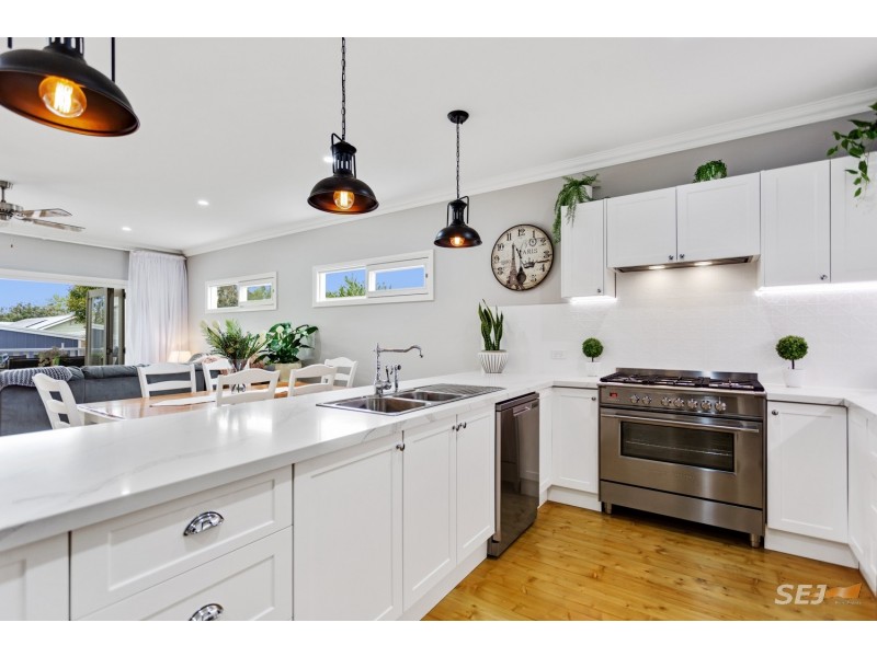 14 Kent Street, Warragul VIC 3820