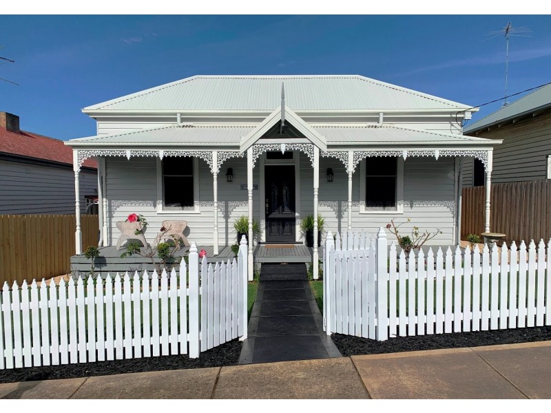 14 Kent Street, Warragul VIC 3820