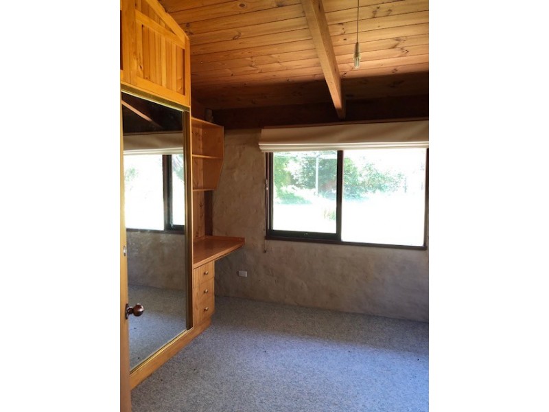 7 Jay Rd, Foster VIC 3960