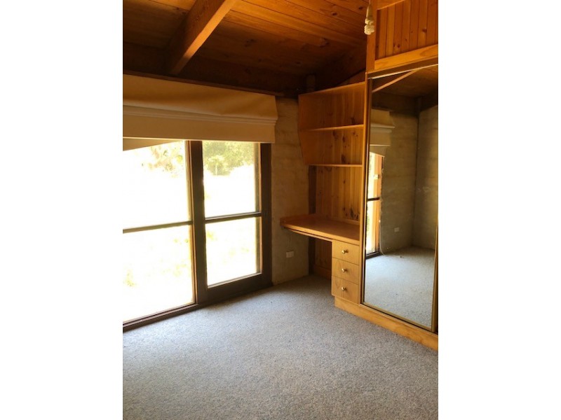 7 Jay Rd, Foster VIC 3960