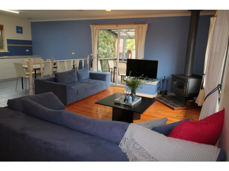 31 The Boulevarde, Sandy Point VIC 3959