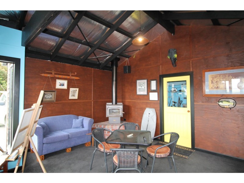 269 Savages Rd, Fish Creek VIC 3959